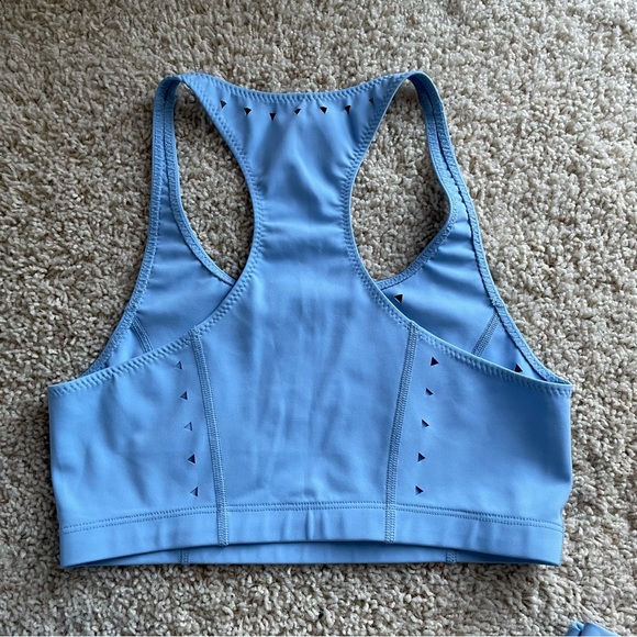 GIGI C Sky Blue Katrina Cutout Leggings Sports Bra Set - Picture 7 of 9